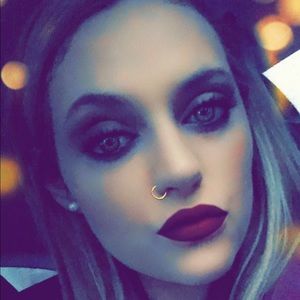 Meet your Posher, Sierra